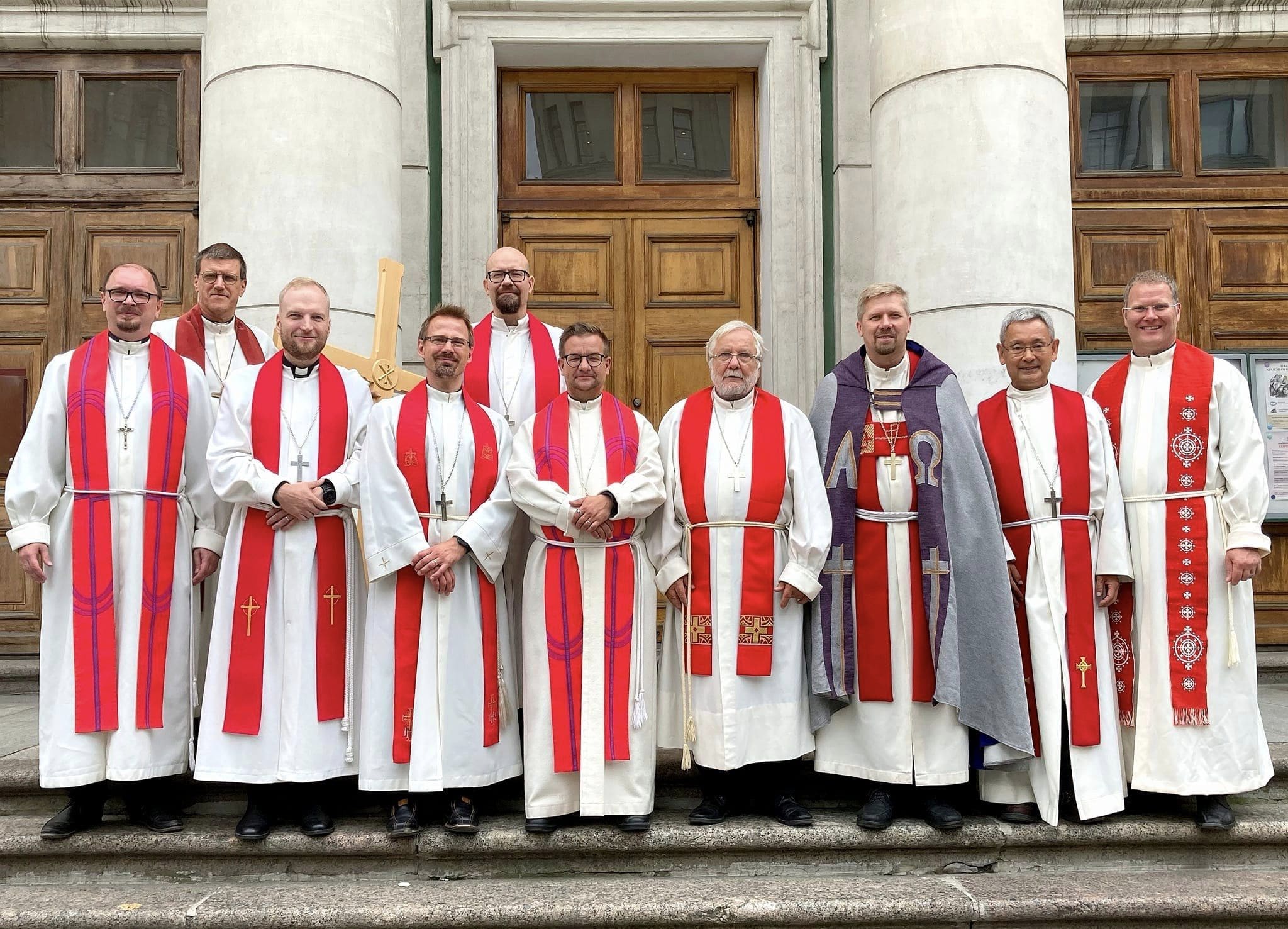 Featured image for “Hiroaki Yoshimura ja Matti Rusama vihittiin pappisvirkaan”