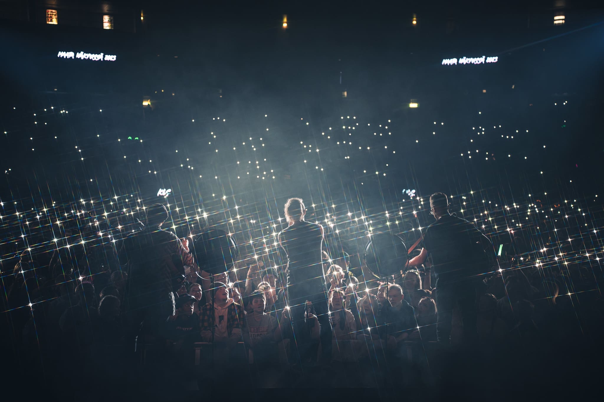 Featured image for “Maata Näkyvissä -festareiden lauantai tarjoili suomigospelin tähtiä ja suuria tunteita”